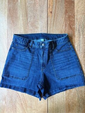 L.L. Bean Blue Denim Women's Shorts women’s 14